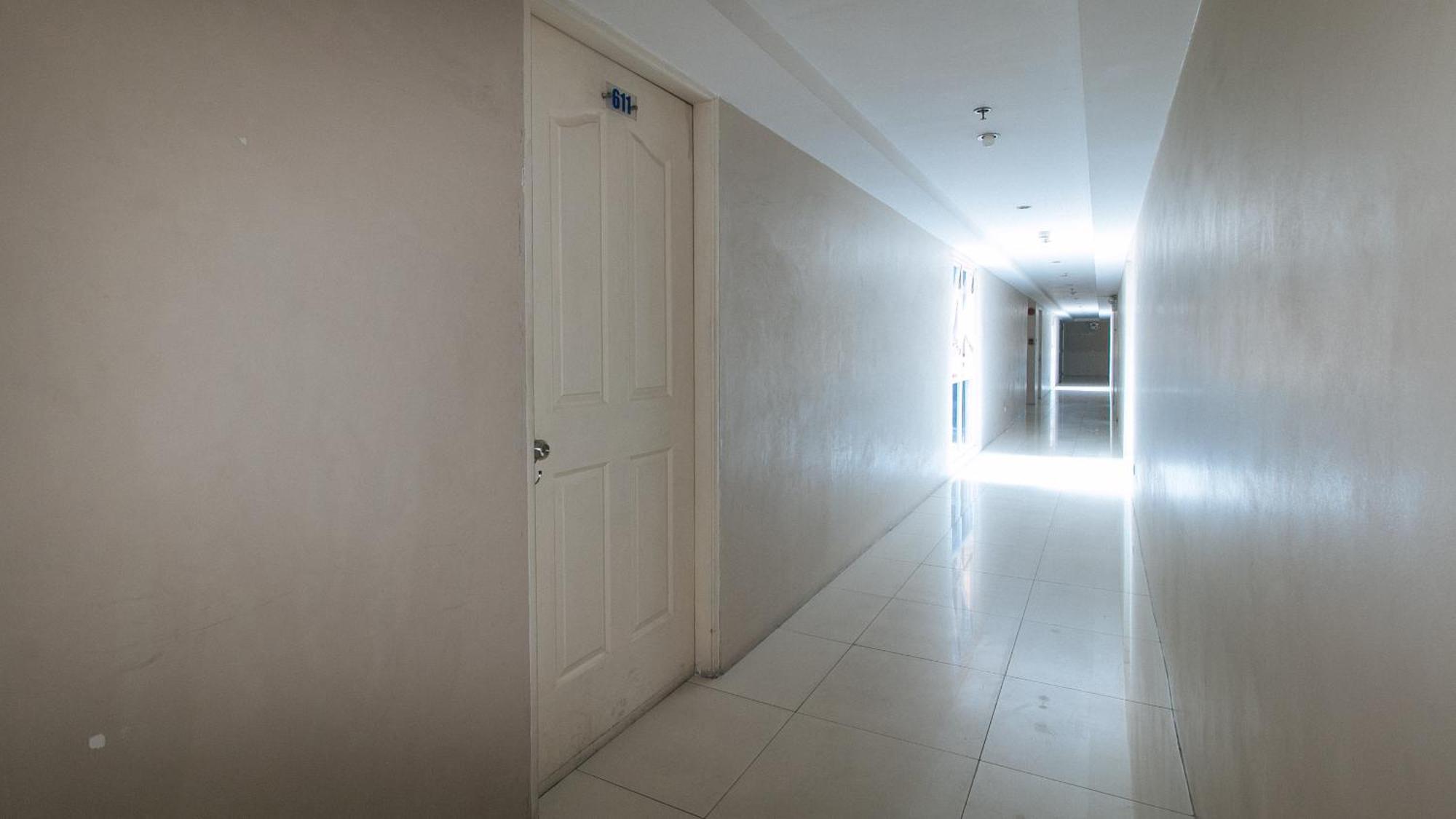 Reddoorz @ Melbourne Suites Makati 마카티 외부 사진