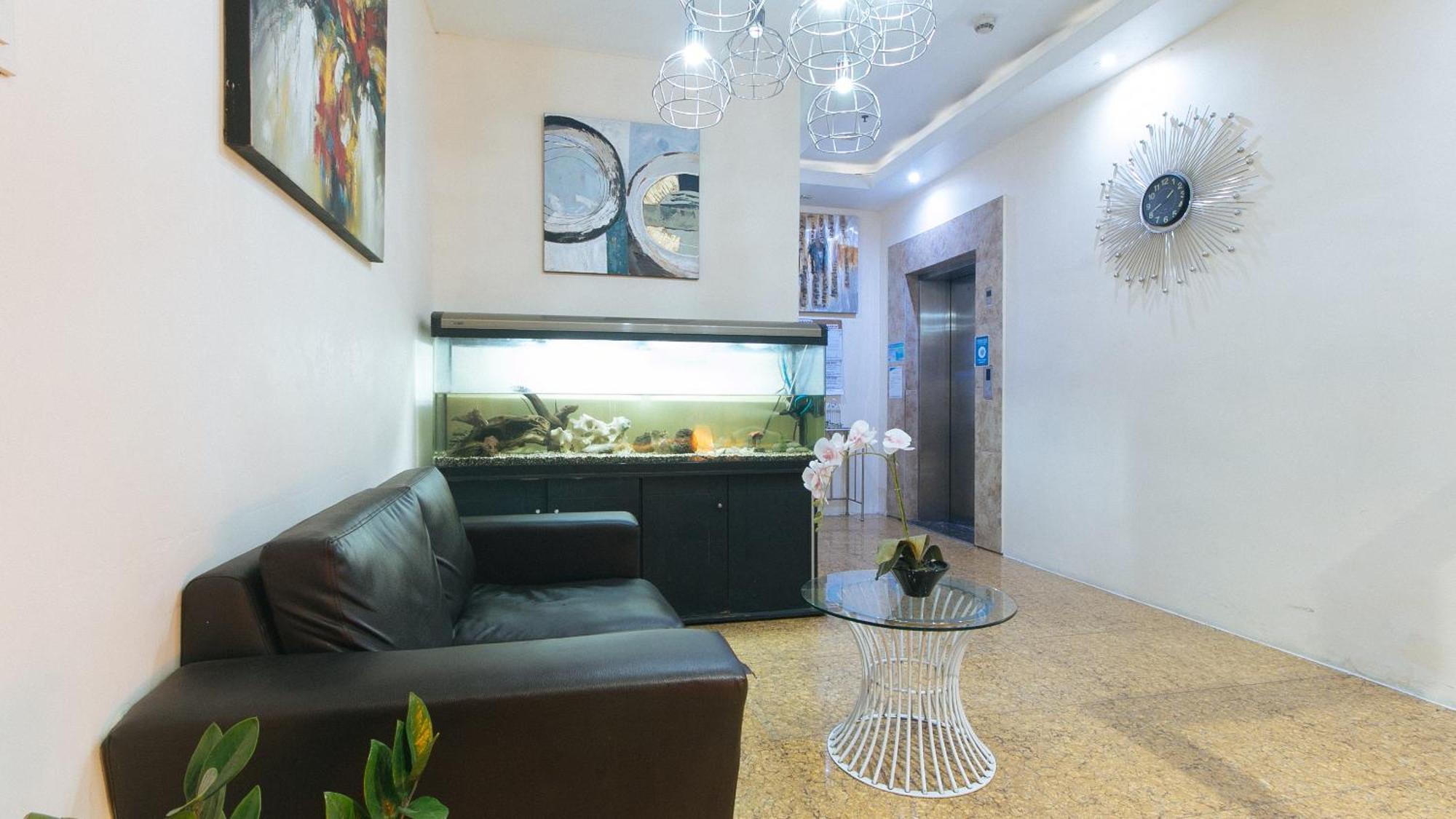 Reddoorz @ Melbourne Suites Makati 마카티 외부 사진